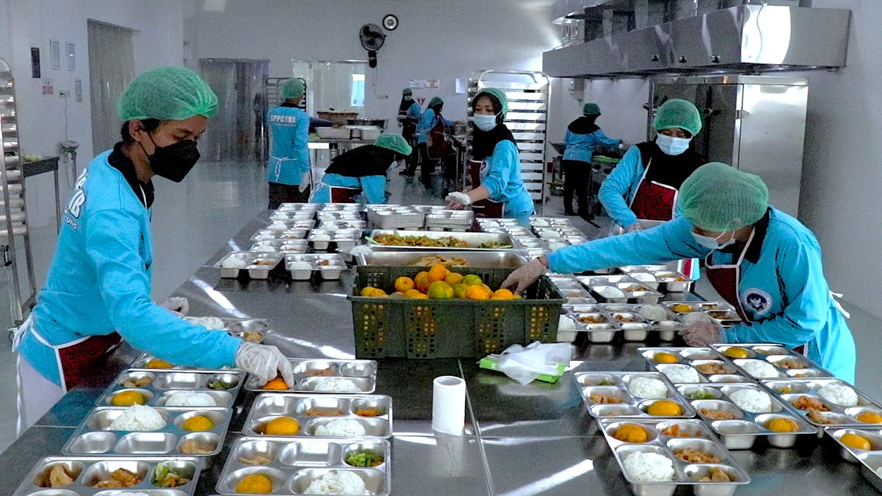 tugas sppg makan bergizi gratis
